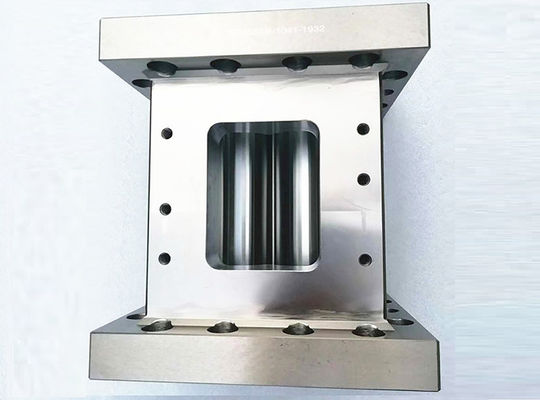 Good price Toshiba TEM58SS HIP Alaşım Astar için 58mm Ekstruder Makine Parçaları Varil çevrimiçi